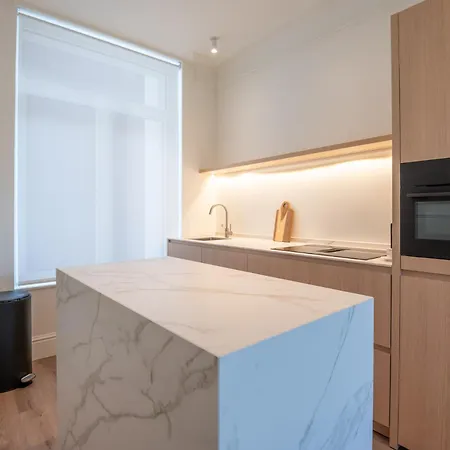 Apartment Design Duplex - Park Views - Heart Of